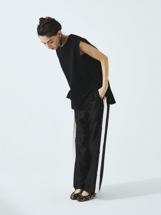 サテンエンブロイダリーサイドラインストレートパンツ