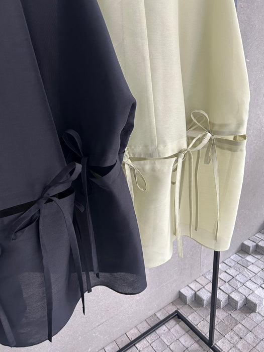 オーガンジーパフィーリボンブラウス