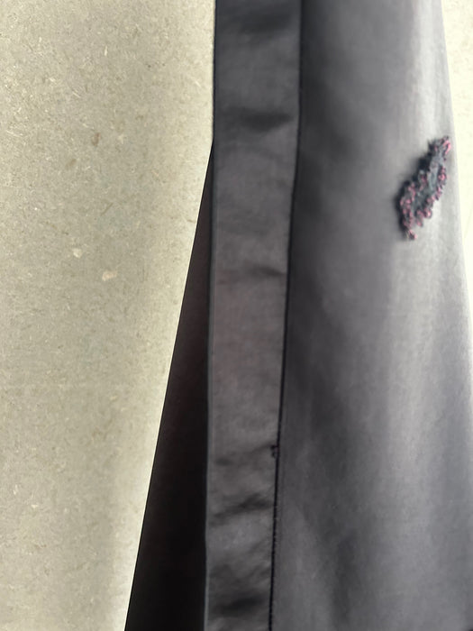 サテンエンブロイダリーサイドラインストレートパンツ