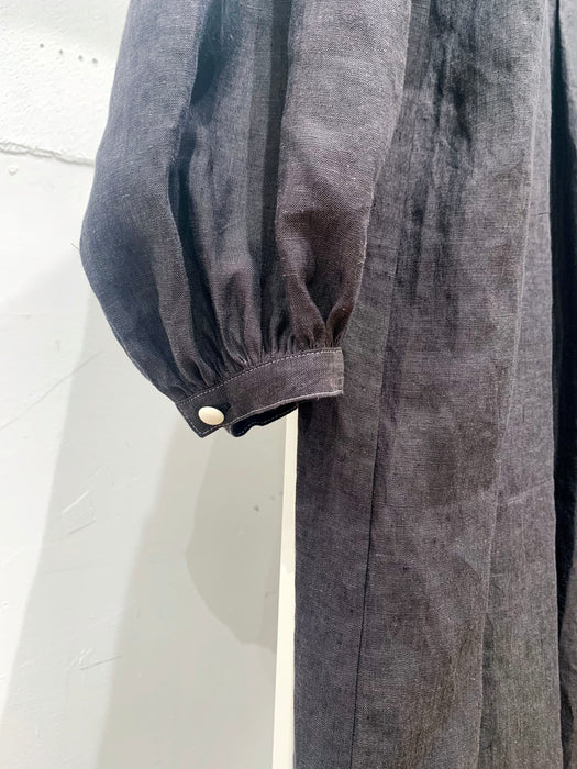 THE ARCHIVE：リネンボリュームスリーブギャザードレス