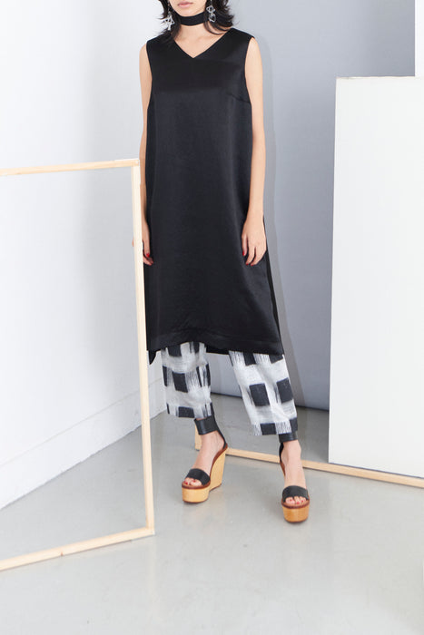 THE ARCHIVE：コットンサテンチェック柄ティーパードパンツ